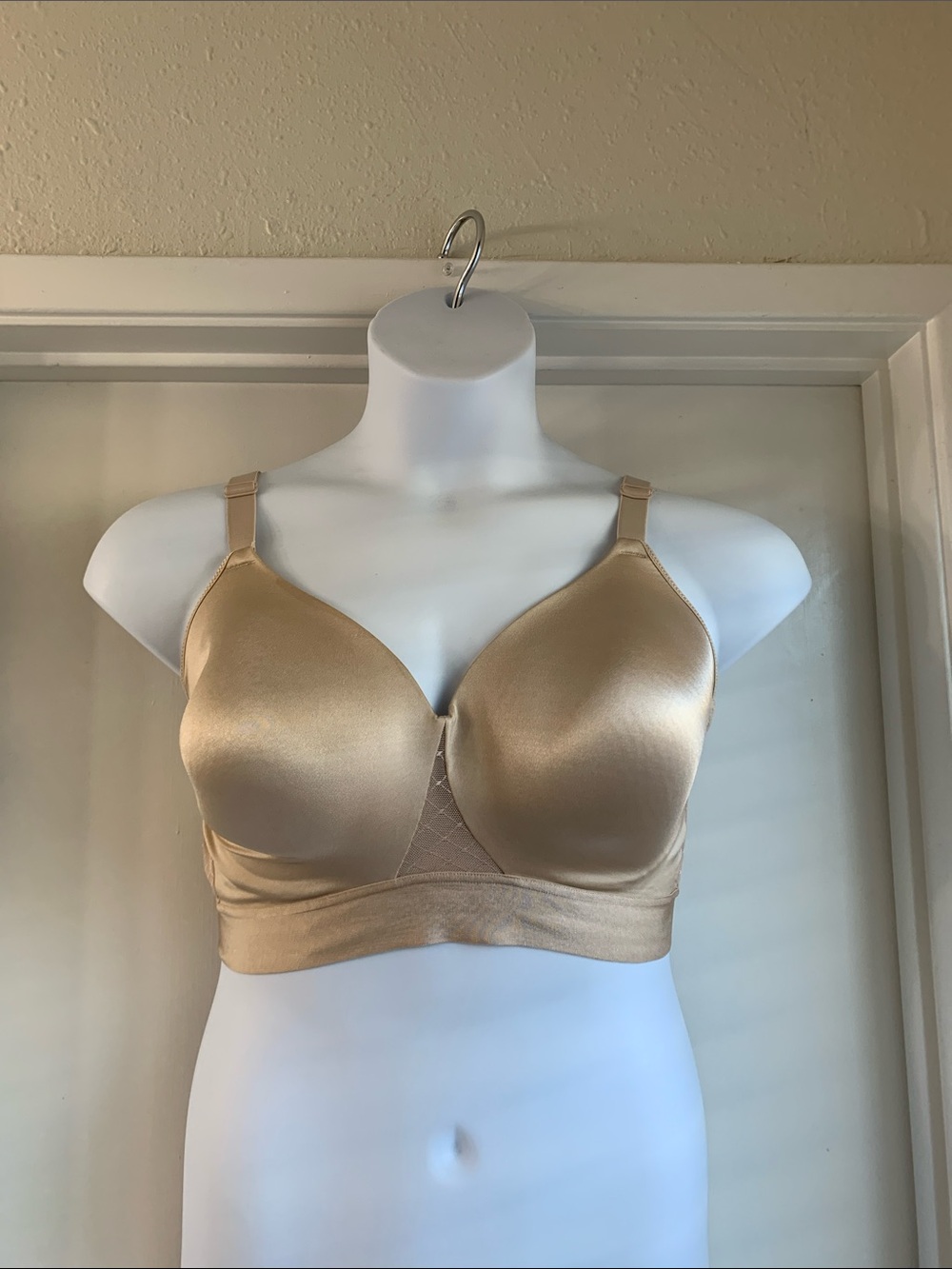 Bali Full Coverage Beige Bra with no underwire 40D